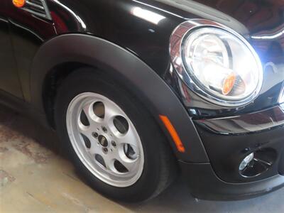 2012 MINI Cooper   - Photo 17 - Costa Mesa, CA 92626