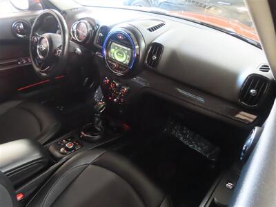 2017 MINI Countryman Cooper   - Photo 7 - Costa Mesa, CA 92626