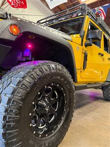 2009 Jeep Wrangler Rubicon   - Photo 22 - Costa Mesa, CA 92626