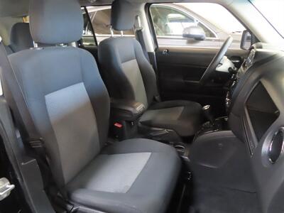 2010 Jeep Patriot Sport   - Photo 8 - Costa Mesa, CA 92626