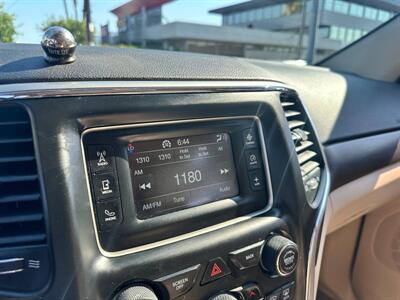 2015 Jeep Grand Cherokee Laredo   - Photo 19 - Costa Mesa, CA 92626