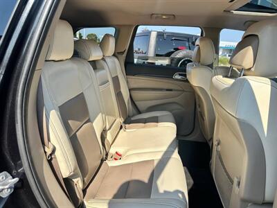 2015 Jeep Grand Cherokee Laredo   - Photo 9 - Costa Mesa, CA 92626