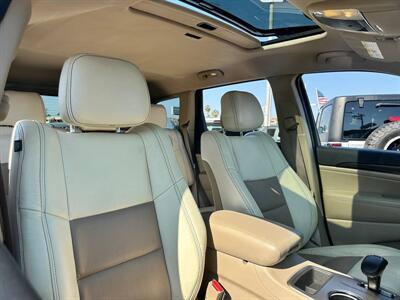 2015 Jeep Grand Cherokee Laredo   - Photo 10 - Costa Mesa, CA 92626