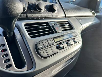 2008 Honda Odyssey EX   - Photo 17 - Costa Mesa, CA 92626