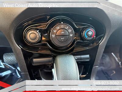2015 Ford Fiesta SE - Photo 15 - Costa Mesa, CA 92626