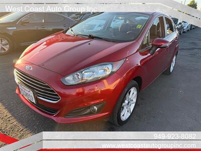 2015 Ford Fiesta SE - Photo 2 - Costa Mesa, CA 92626