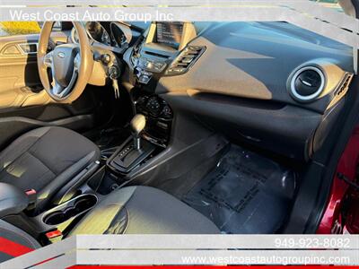2015 Ford Fiesta SE - Photo 9 - Costa Mesa, CA 92626