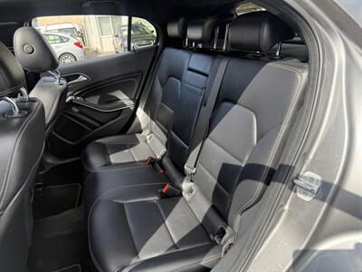 2016 Mercedes-Benz GLA GLA 250   - Photo 10 - Costa Mesa, CA 92626