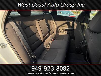2023 Chevrolet Malibu LT - Photo 10 - Costa Mesa, CA 92626