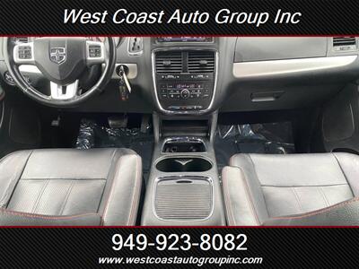 2018 Dodge Grand Caravan GT   - Photo 16 - Costa Mesa, CA 92626