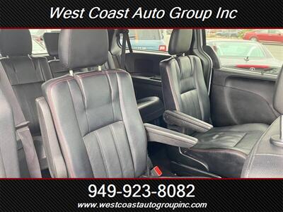 2018 Dodge Grand Caravan GT   - Photo 9 - Costa Mesa, CA 92626