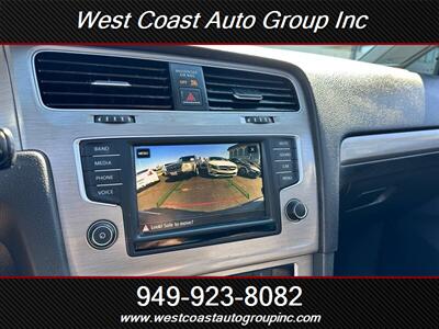 2017 Volkswagen Golf TSI SE   - Photo 13 - Costa Mesa, CA 92626