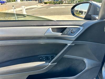 2017 Volkswagen Golf TSI SE   - Photo 15 - Costa Mesa, CA 92626