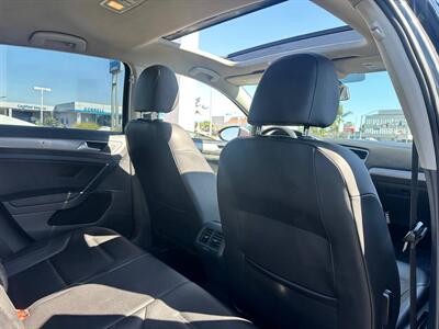 2017 Volkswagen Golf TSI SE   - Photo 8 - Costa Mesa, CA 92626