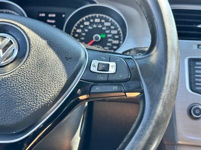 2017 Volkswagen Golf TSI SE   - Photo 11 - Costa Mesa, CA 92626