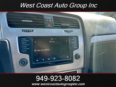 2017 Volkswagen Golf TSI SE   - Photo 14 - Costa Mesa, CA 92626