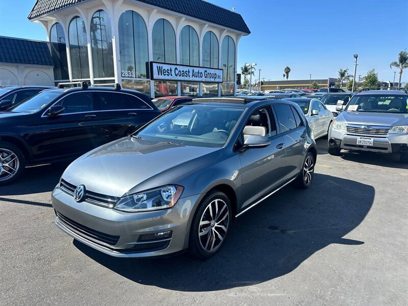 2017 Volkswagen Golf TSI SE - Photo 1 - Costa Mesa, CA 92626