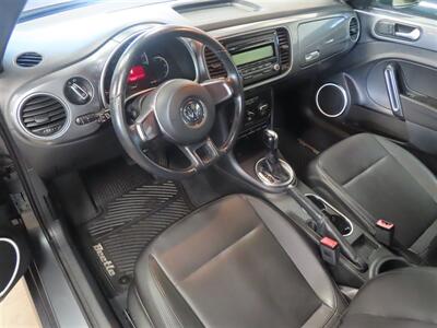 2013 Volkswagen Beetle Convertible 2.5L PZEV   - Photo 6 - Costa Mesa, CA 92626