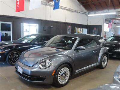 2013 Volkswagen Beetle Convertible 2.5L PZEV   - Photo 2 - Costa Mesa, CA 92626