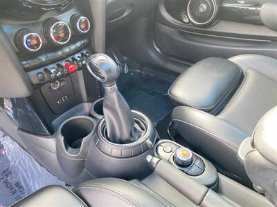 2015 MINI Hardtop 2 Door Cooper S   - Photo 17 - Costa Mesa, CA 92626
