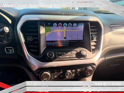 2017 GMC Acadia SLT-1 - Photo 14 - Costa Mesa, CA 92626