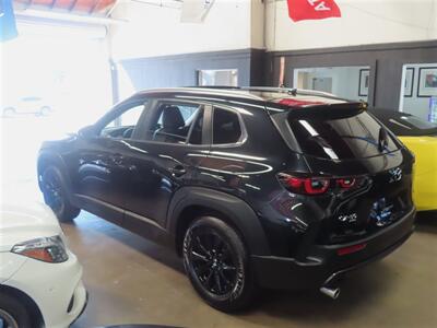 2024 Mazda CX-50 2.5 S Premium   - Photo 4 - Costa Mesa, CA 92626