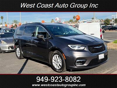 2022 Chrysler Pacifica Touring L   - Photo 2 - Costa Mesa, CA 92626