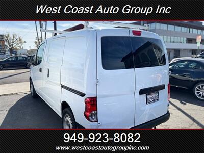 2015 Nissan NV200 SV   - Photo 3 - Costa Mesa, CA 92626