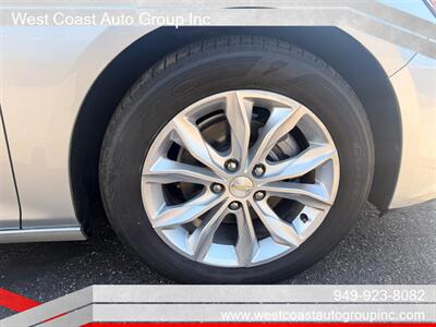 2020 Chevrolet Malibu LT   - Photo 16 - Costa Mesa, CA 92626