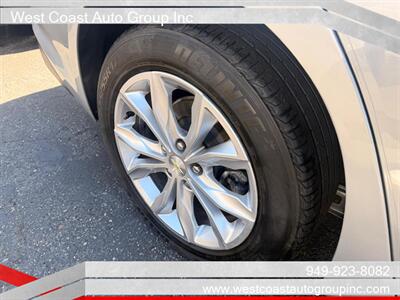 2020 Chevrolet Malibu LT   - Photo 7 - Costa Mesa, CA 92626