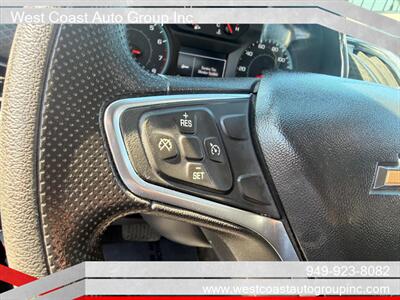 2020 Chevrolet Malibu LT   - Photo 9 - Costa Mesa, CA 92626