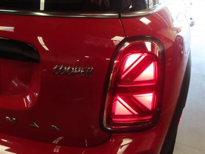 2022 MINI Countryman Cooper   - Photo 24 - Costa Mesa, CA 92626