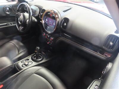 2022 MINI Countryman Cooper   - Photo 7 - Costa Mesa, CA 92626