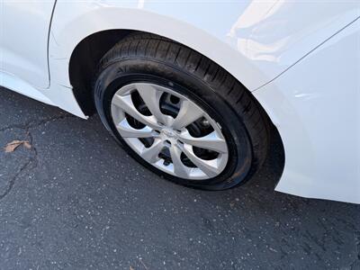 2025 Toyota Corolla LE - Photo 21 - Costa Mesa, CA 92626