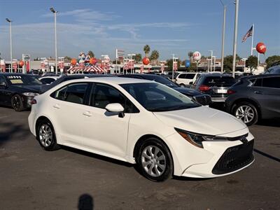 2025 Toyota Corolla LE - Photo 2 - Costa Mesa, CA 92626