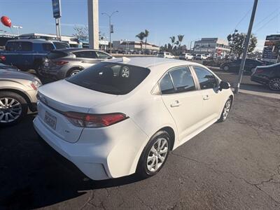 2025 Toyota Corolla LE - Photo 3 - Costa Mesa, CA 92626
