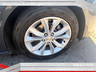 2019 Chevrolet Malibu LT - Photo 15 - Costa Mesa, CA 92626