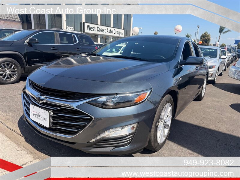 2019 Chevrolet Malibu LT   - Photo 1 - Costa Mesa, CA 92626