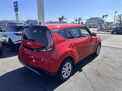 2023 Kia Soul LX   - Photo 4 - Costa Mesa, CA 92626