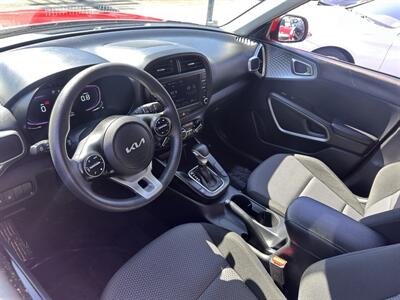 2023 Kia Soul LX   - Photo 5 - Costa Mesa, CA 92626