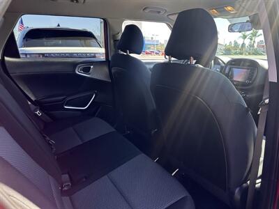 2023 Kia Soul LX   - Photo 8 - Costa Mesa, CA 92626