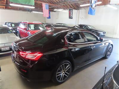 2016 Maserati Ghibli   - Photo 3 - Costa Mesa, CA 92626