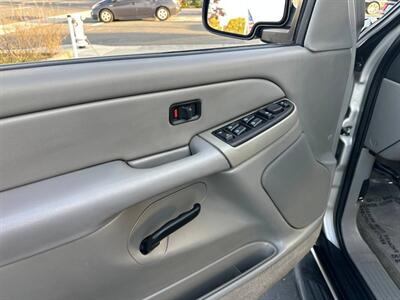 2005 Chevrolet Tahoe LS   - Photo 16 - Costa Mesa, CA 92626