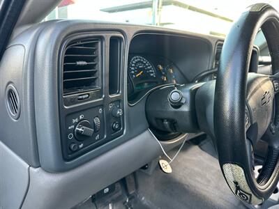 2005 Chevrolet Tahoe LS   - Photo 12 - Costa Mesa, CA 92626