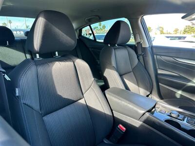 2017 Nissan Maxima 3.5 S   - Photo 8 - Costa Mesa, CA 92626