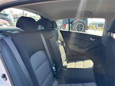 2016 Kia Forte5 LX Plus   - Photo 7 - Costa Mesa, CA 92626