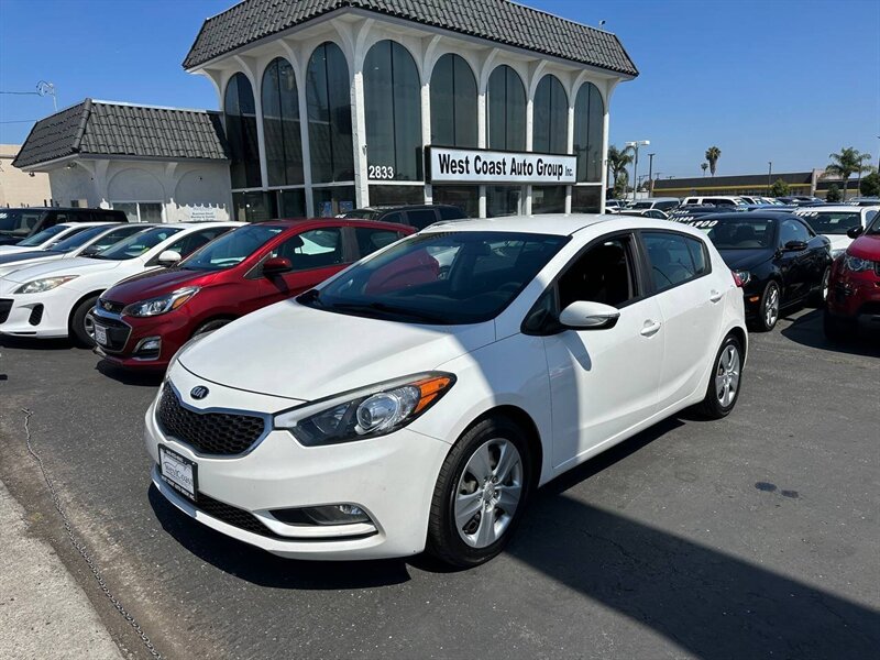 2016 Kia Forte5 LX Plus - Photo 1 - Costa Mesa, CA 92626