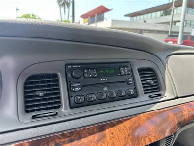 2005 Mercury Grand Marquis LSE   - Photo 13 - Costa Mesa, CA 92626