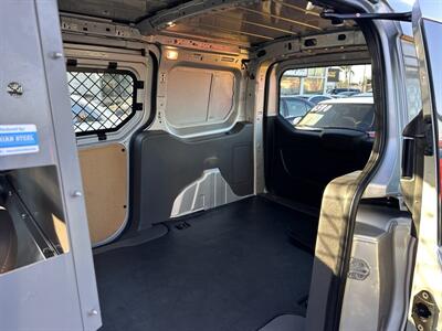 2019 Ford Transit Connect XLT   - Photo 16 - Costa Mesa, CA 92626