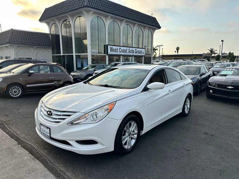2013 Hyundai SONATA GLS - Photo 1 - Costa Mesa, CA 92626